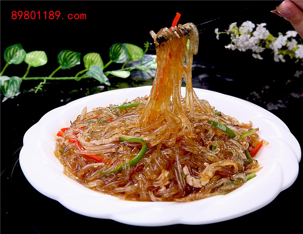 酸辣炒粉条 芹菜炒粉条
